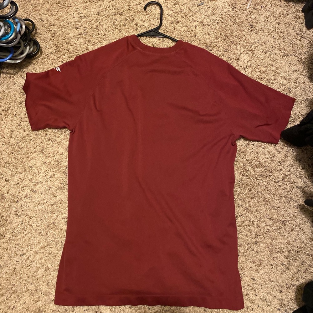 Fabletics Men's Short Sleeve Tee - Maroon
